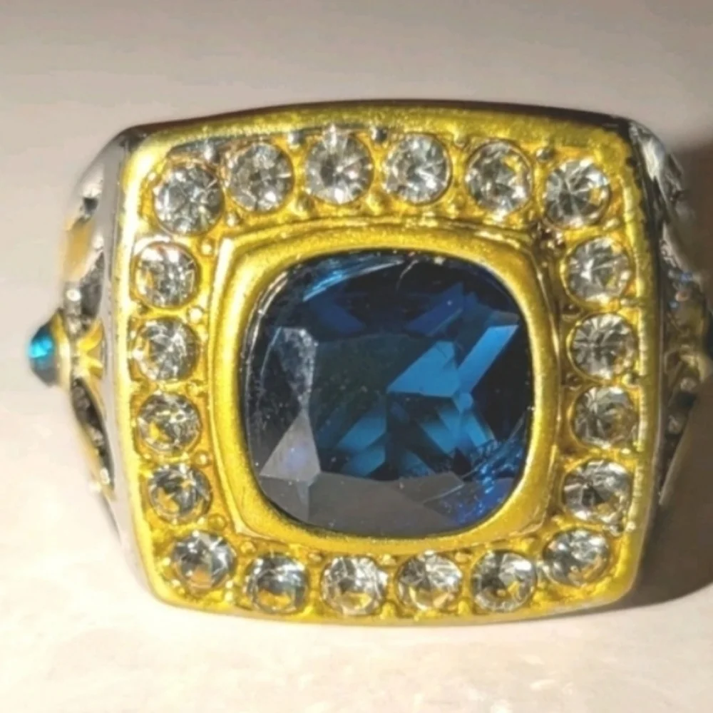 Mens Sapphire Ring With gold Accents